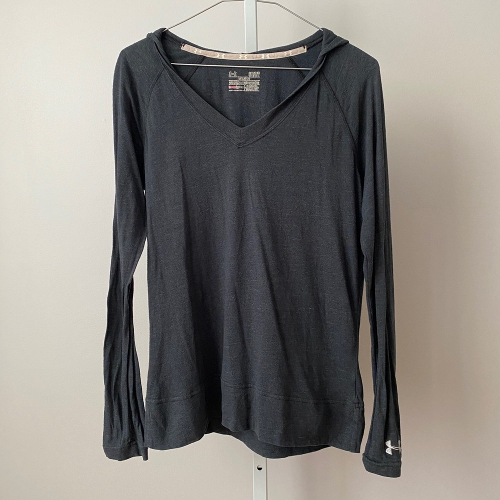 Under Armour sz S‎ Womens Hooded V-Neck Long Sleeve Heather Gray Activewear Top